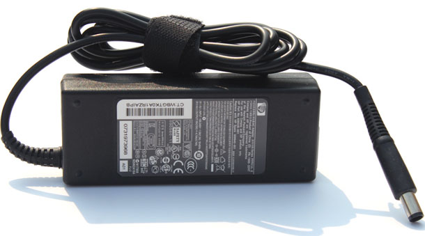Netzteil HP PPP012A-S Ladegerät 19,0V 4,74A 90W AC Power Adapter 608428-014 